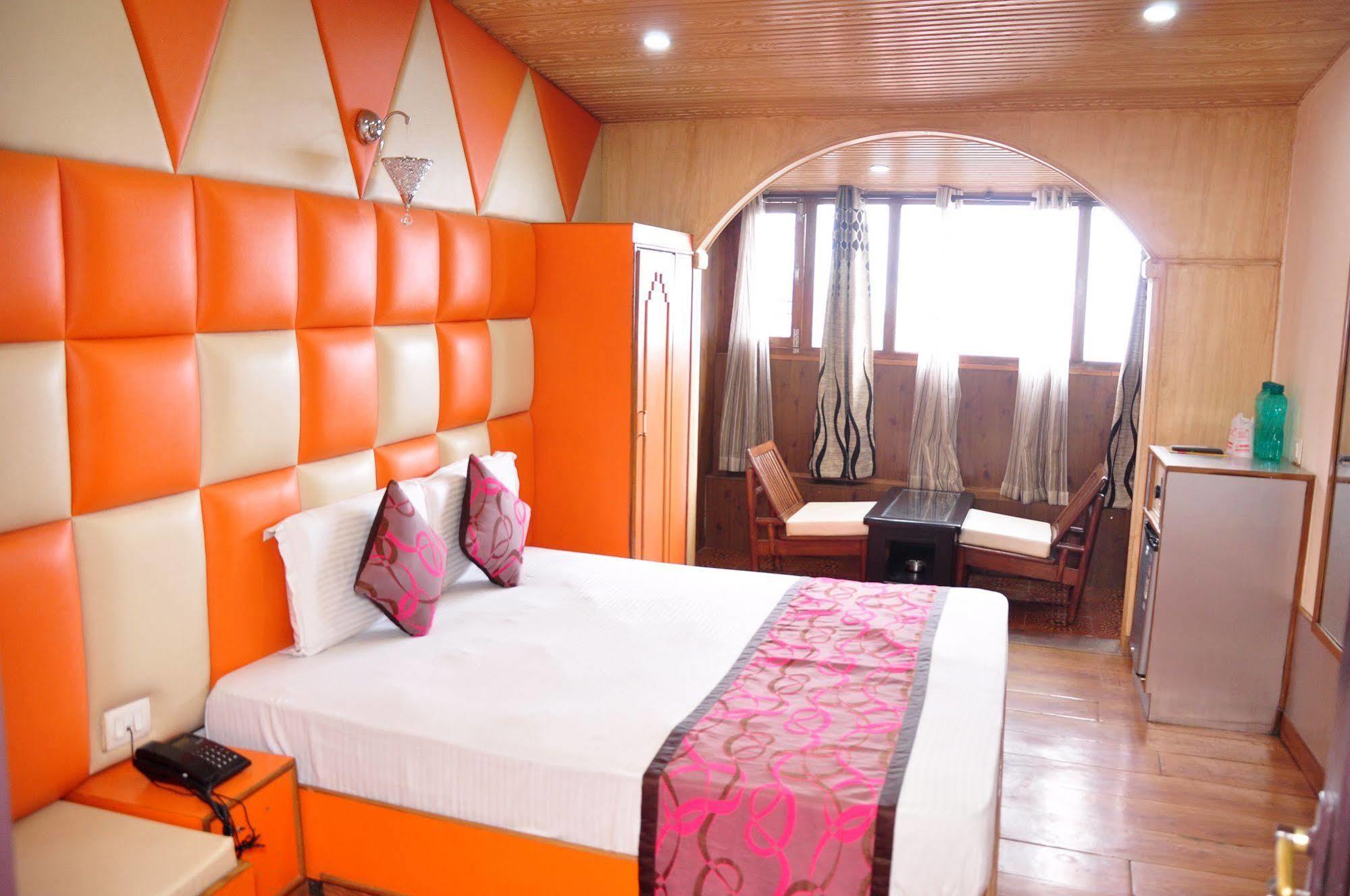 Hotel Sidharath Shimla Dış mekan fotoğraf
